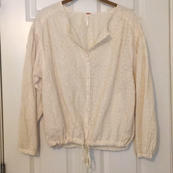 Free People ivory button up top - Picture 2 of 8